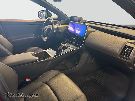 Subaru Solterra 10 of 17
