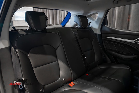 MG ZS EV 14 of 30