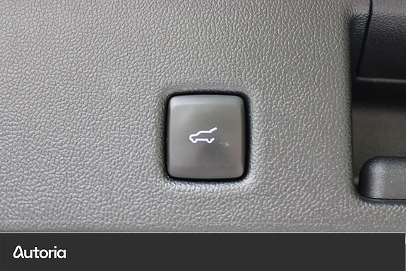 Ford Kuga 21 of 22