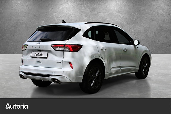 Ford Kuga 2 of 22