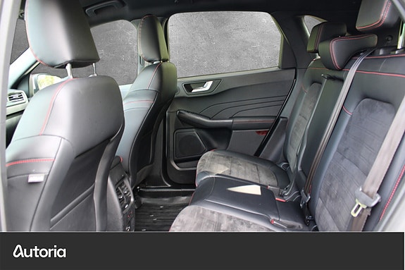Ford Kuga 10 of 22