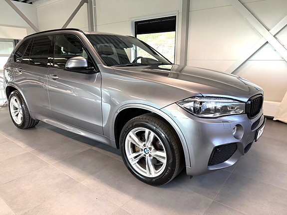 BMW X5 8 of 17