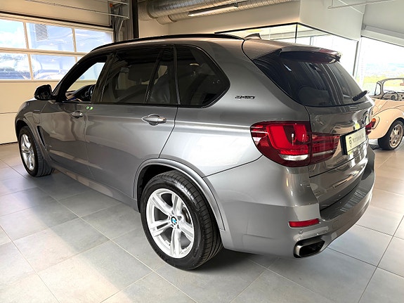 BMW X5 4 of 17