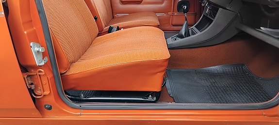 Chrysler 23 of 30