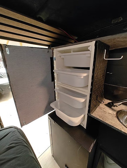 Volkswagen Transporter 10 of 19