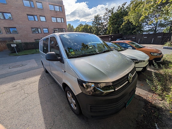 Volkswagen Transporter 14 of 19