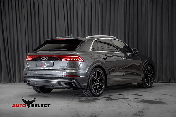 Audi Q8 18 of 30
