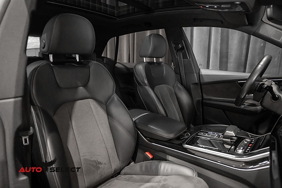 Audi Q8 29 of 30