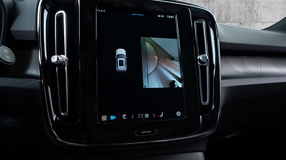 Volvo XC40 29 of 30