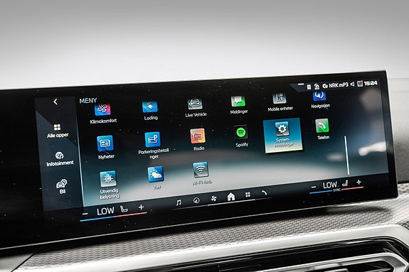 BMW i4 21 of 28