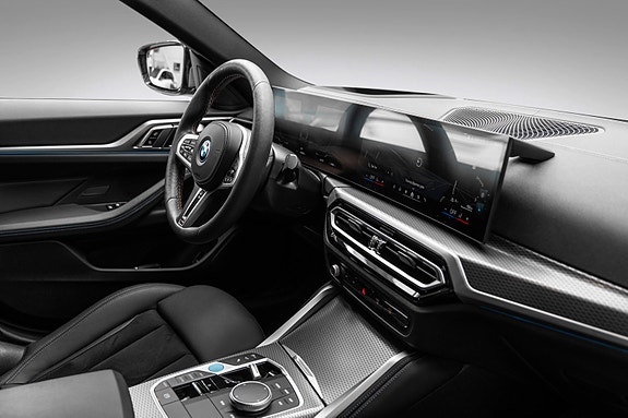 BMW i4 28 of 28