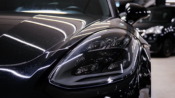 Porsche Panamera 4 4 of 30