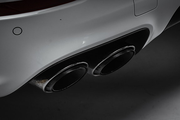 Porsche Cayenne 22 of 30