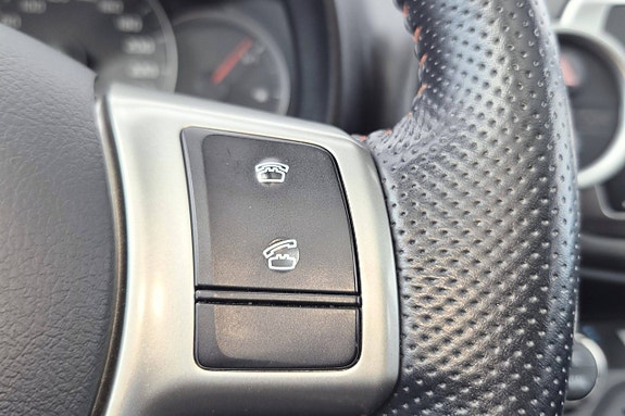 Toyota Yaris 27 of 30