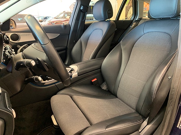 Mercedes-Benz C350 e 15 of 30