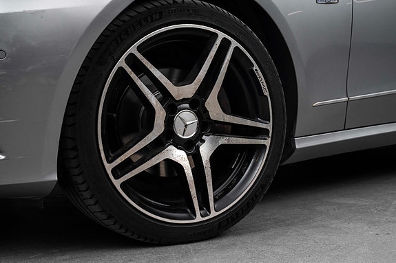 Mercedes-Benz E200C 9 of 26