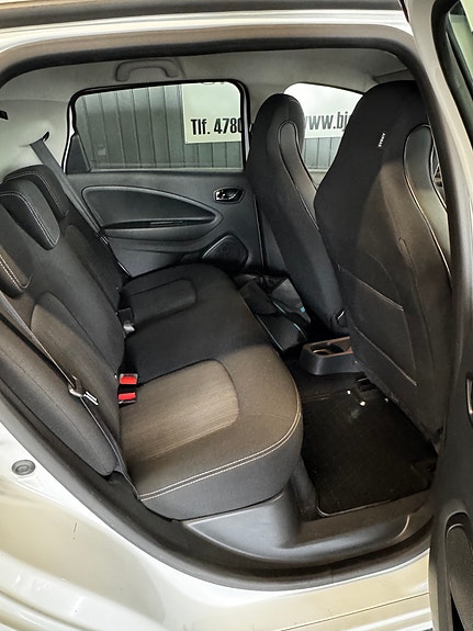 Renault Zoe 10 of 11