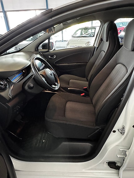 Renault Zoe 6 of 11
