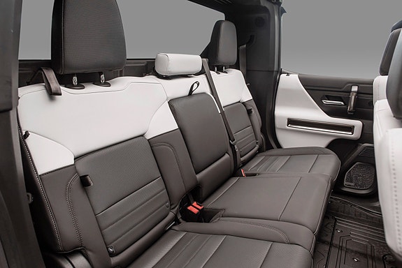 GMC Hummer EV 19 of 30