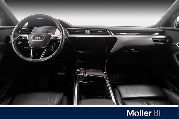 Audi e-tron 12 of 24