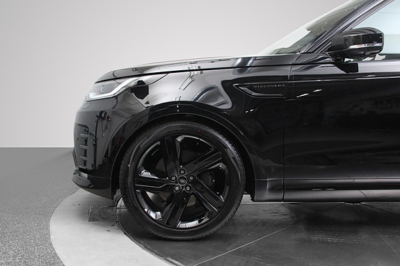 Land Rover Discovery 9 of 27