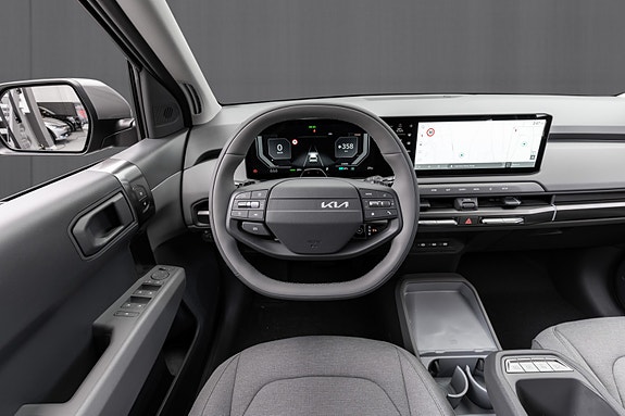 Kia EV3 13 of 30