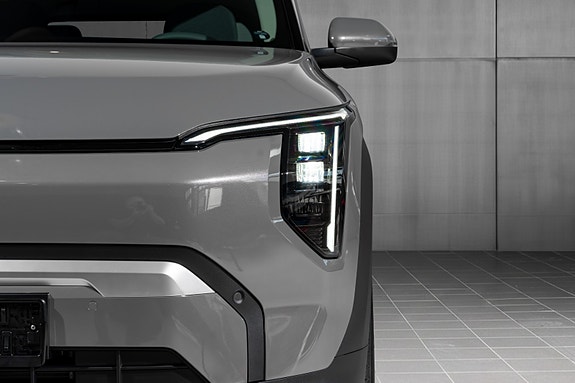 Kia EV3 4 of 30