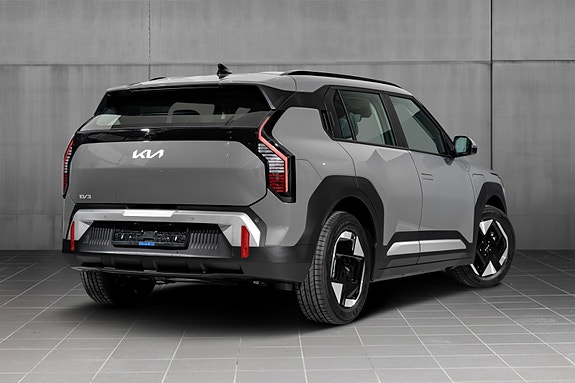 Kia EV3 5 of 30