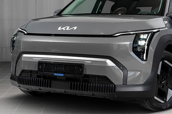 Kia EV3 2 of 30