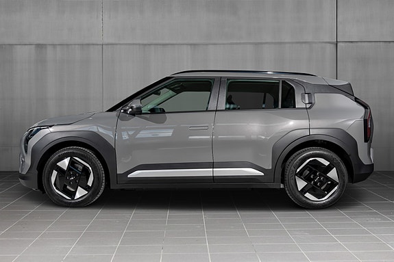 Kia EV3 11 of 30
