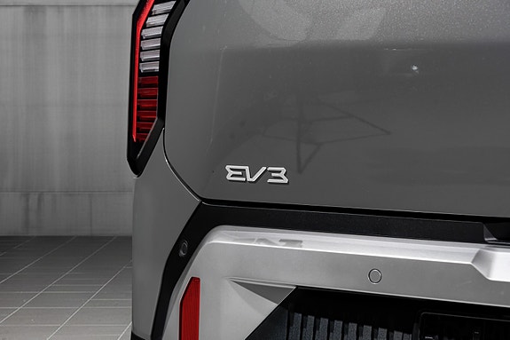 Kia EV3 9 of 30