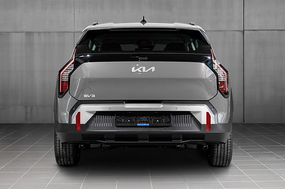 Kia EV3 7 of 30