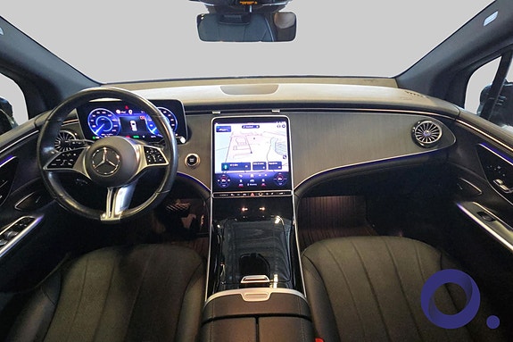 Mercedes-Benz EQE SUV 17 of 30