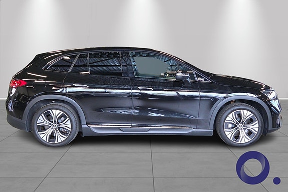 Mercedes-Benz EQE SUV 6 of 30