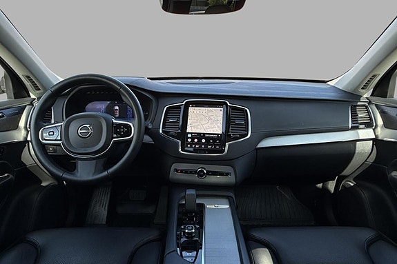 Volvo XC90 20 of 29