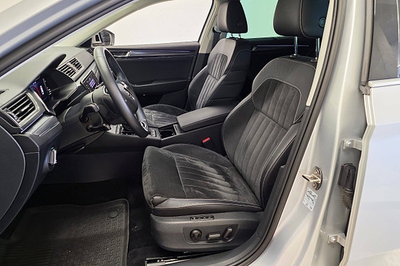 Skoda Superb 13 of 30
