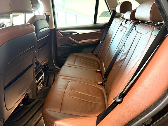 BMW X5 13 of 15