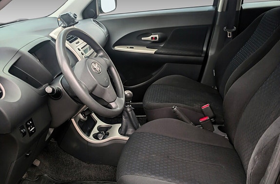 Toyota Urban Cruiser 18 of 18