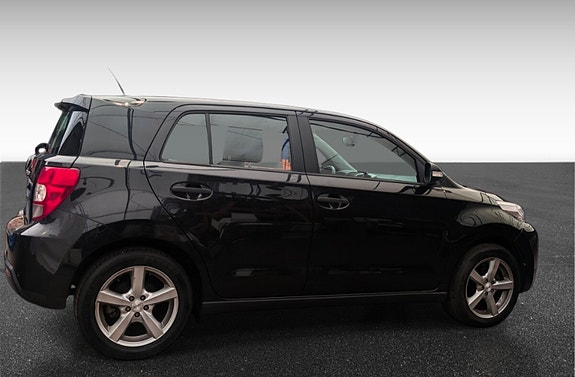 Toyota Urban Cruiser 8 of 18