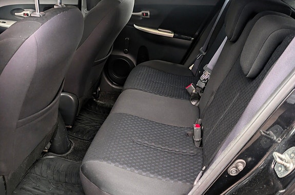 Toyota Urban Cruiser 12 of 18