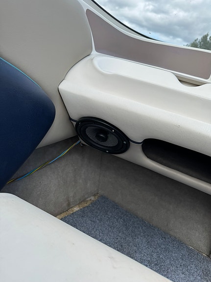 Bayliner 1850 capri Med henger 21 of 21
