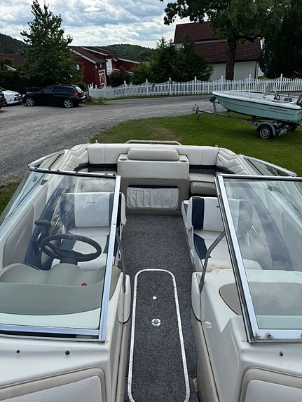 Bayliner 1850 capri Med henger 15 of 21