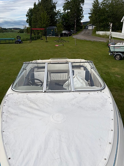 Bayliner 1850 capri Med henger 6 of 21