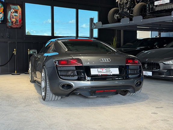 Audi R8 26 of 30