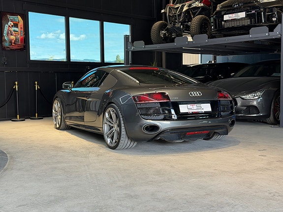 Audi R8 28 of 30