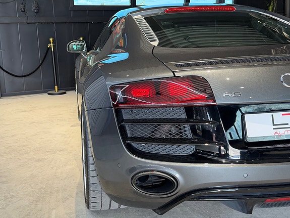 Audi R8 24 of 30