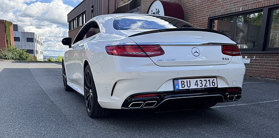 Mercedes-Benz S63 9 of 30