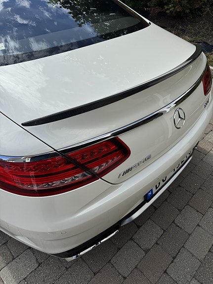 Mercedes-Benz S63 16 of 30