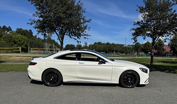 Mercedes-Benz S63 2 of 30