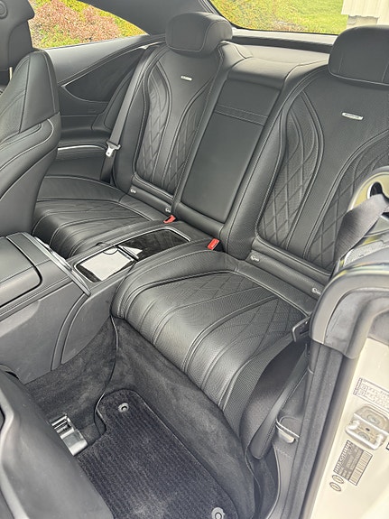 Mercedes-Benz S63 22 of 30